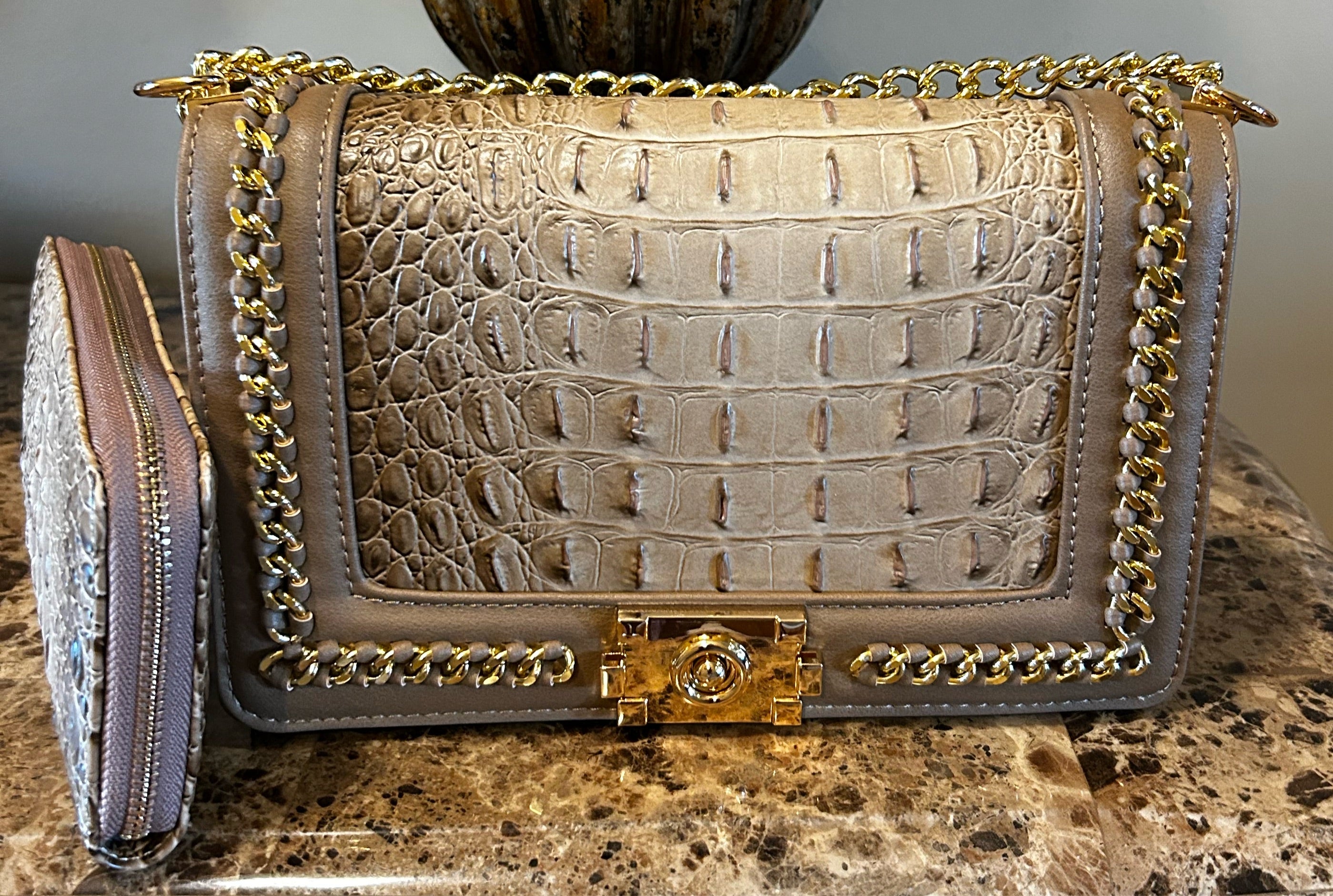 Cardi Taupe Handbag